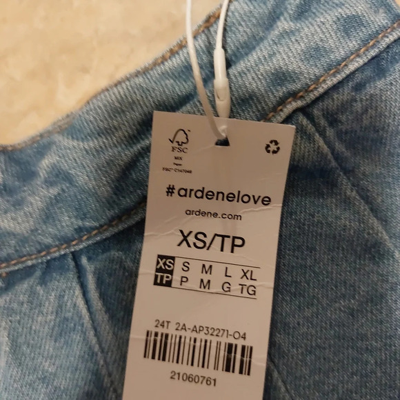 Arden pleated  mini skirt nwt size XS - Picture 4 of 4